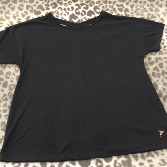 Old Navy Girls Active Go Dry Cutout Tee in Black Size XL 14 - Picture 5 of 15